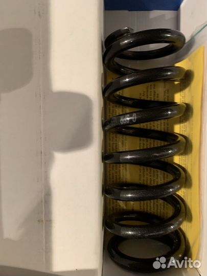 Продам заднюю пружину для KTM EXC