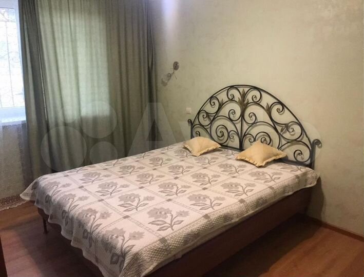 2-к. квартира, 54 м², 1/5 эт.