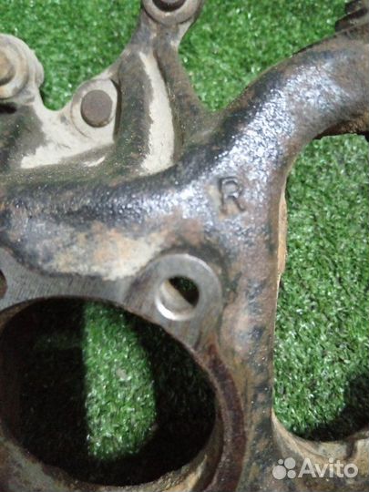 Кулак поворотный задний правый Kia Optima JF G4KJ