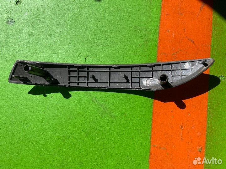 Накладка ручки двери передняя левая Chevrolet Aveo