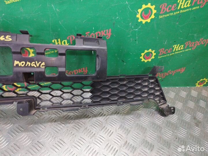 Решетка переднего бампера нижняя Kia Mohave