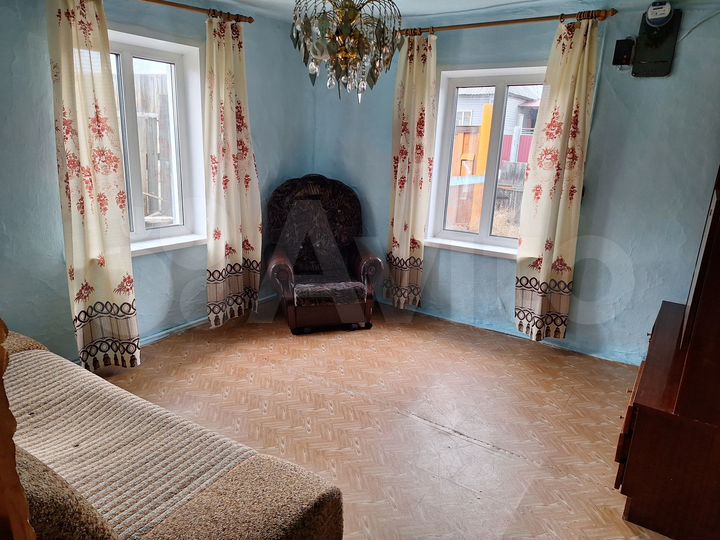 Дом 30 м² на участке 20 сот.