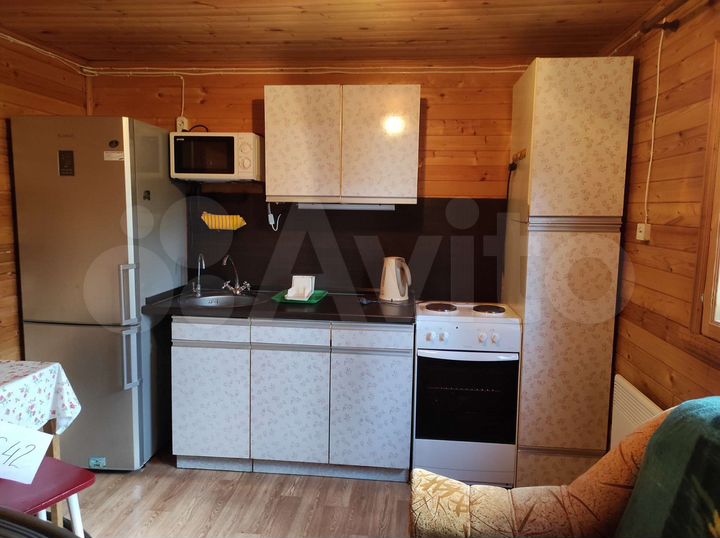 Дом 43 м² на участке 8 сот.