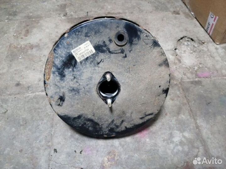 Вакуумный усилитель тормозов Mercedes-Benz Vito