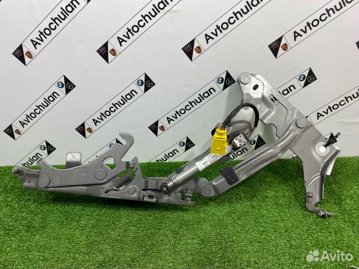 Петля капота правая Audi Q5 FYB 2022