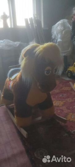 Качалка лошадь