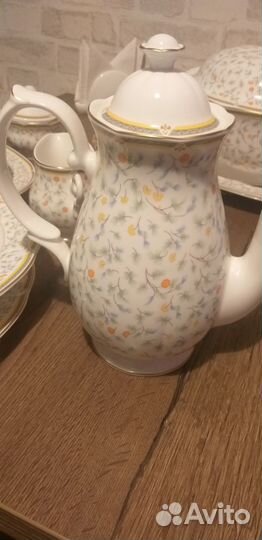 Сервиз чайный и столовый