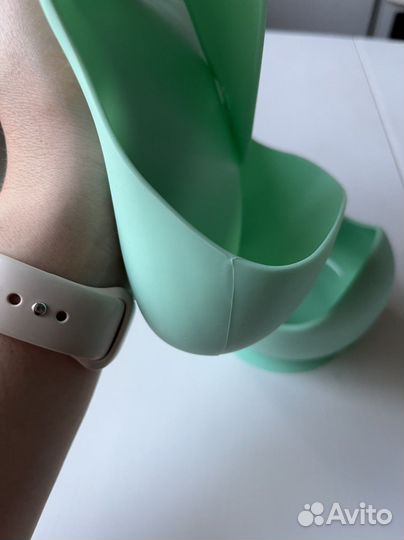 Тарелочка и слюнявчик нагрудник силиклновый