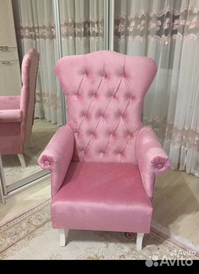 Педикюрный трон. Кресло для педикюра