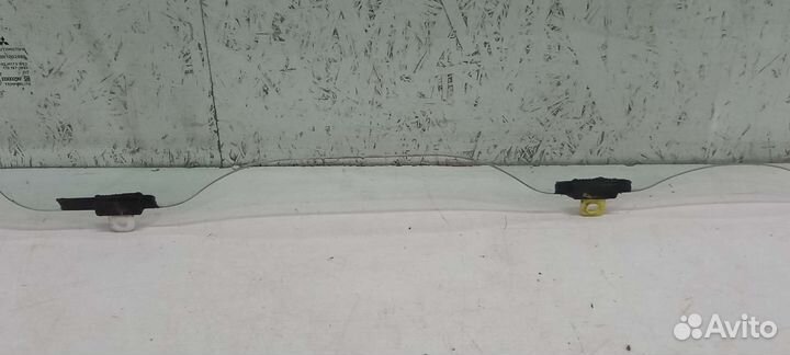 Стекло переднее правое Mitsubishi Pajero Sport 2