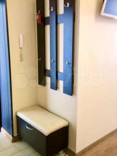 2-к. квартира, 85 м², 3/3 эт.