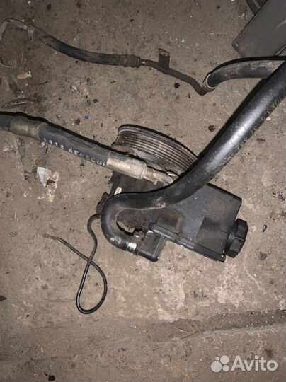 Насос гидроусилителя mercedes w202 M111