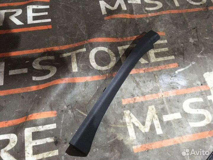 Обшивка стойки передняя левая Volkswagen Passat B6