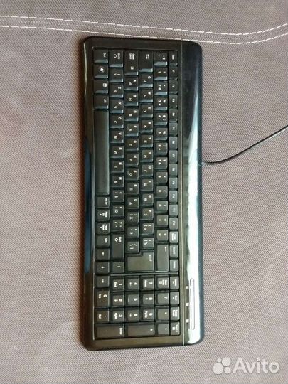 Клавиатура Logitech