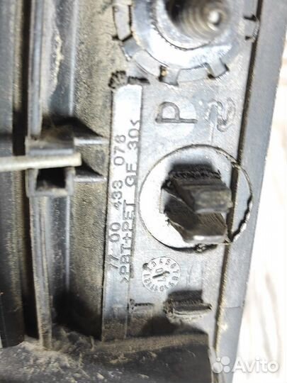 Ручка двери задней правой Renault Logan 2005 2014