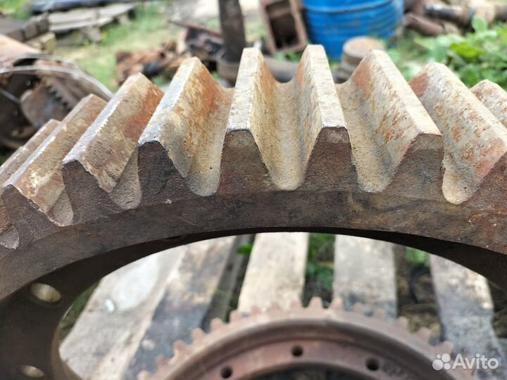 Шестерня чтз Т-130 бу