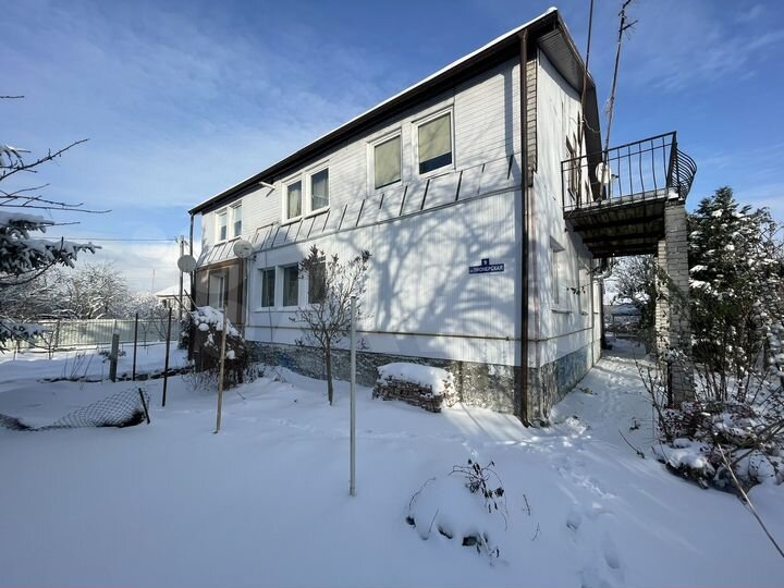 3-к. квартира, 89,3 м², 1/2 эт.