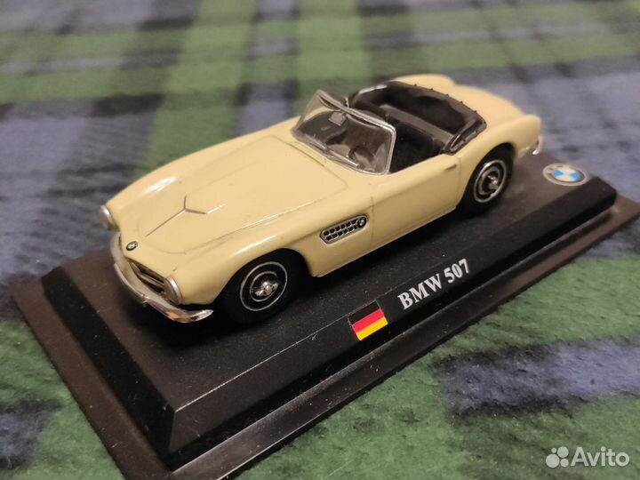 Модели иностранных автомобилей 1/43