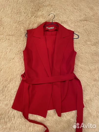 Брючный костюм женский