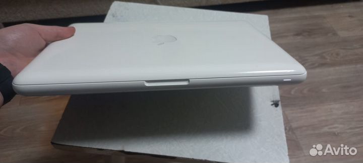 Macbook mid 13