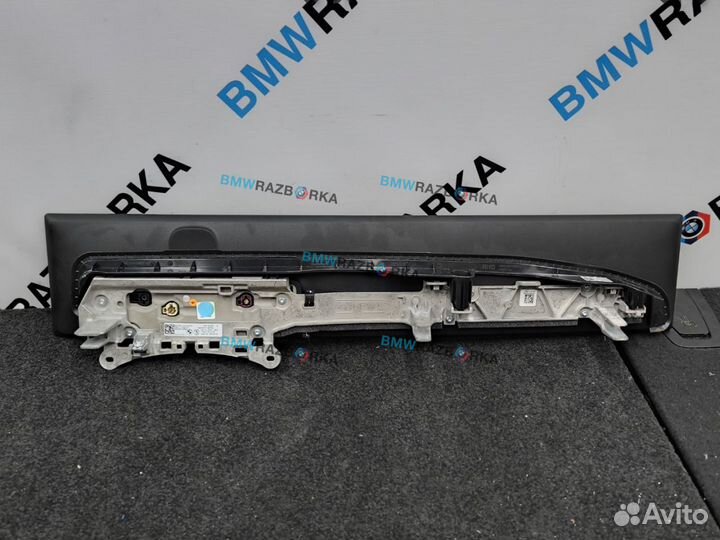 Дисплей BMW i5 G60 2024 65505A93287
