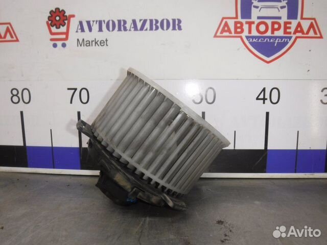 Моторчик отопителя Mazda 3 BL Z6 2011