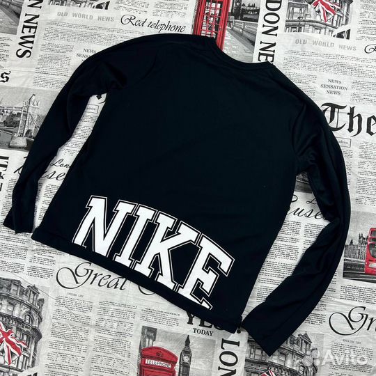 Лонгслив Nike