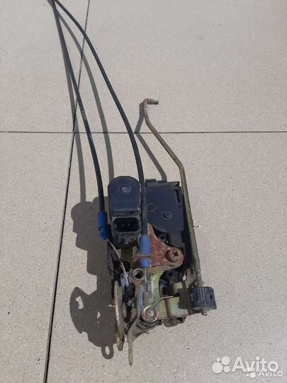 Замок двери передний левый Chery Tiggo T11