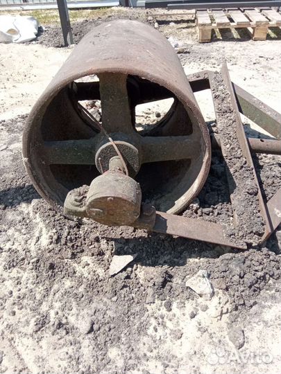 Садовый каток бу