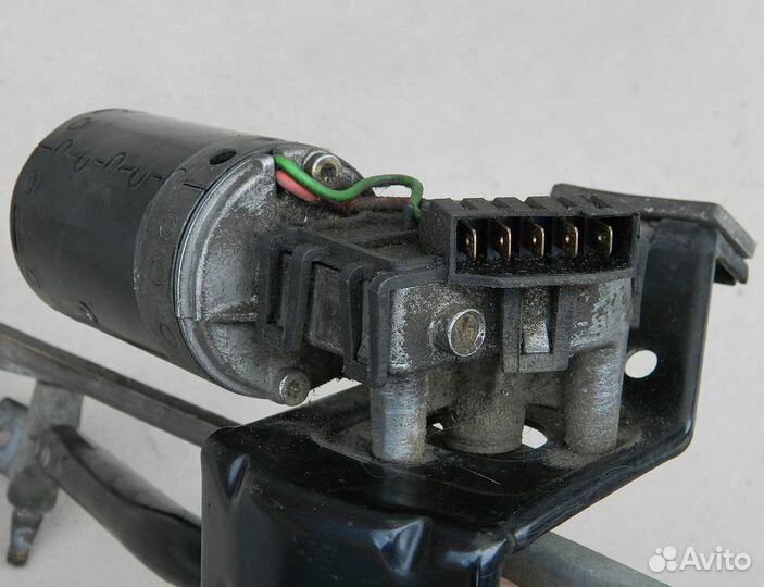 Трапеция дворников с мотором Audi 80 B4