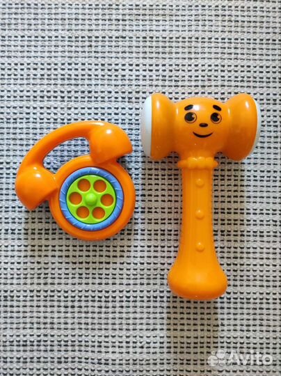 Развивающие игрушки для малышей пакетом