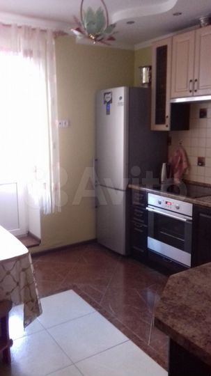 2-к. квартира, 64 м², 1/8 эт.