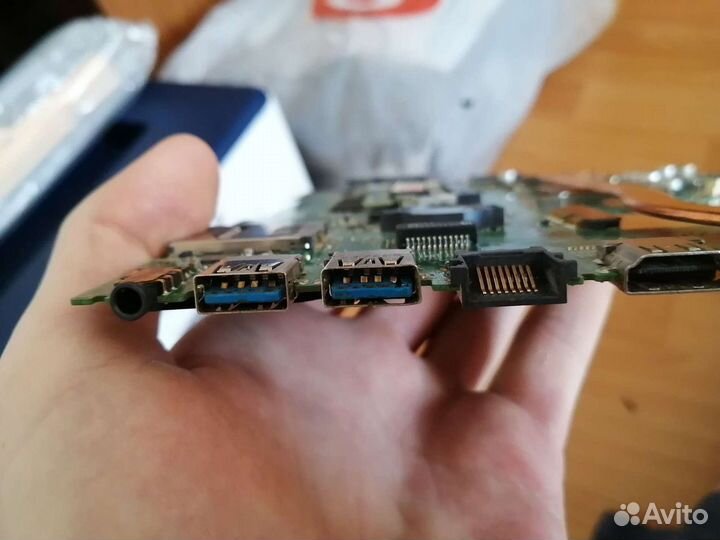 Ремонт телефонов, ноутбуков, компьютеров