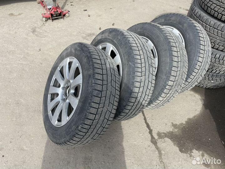Continental ContiWinterContact TS 830 P 215/60 R16
