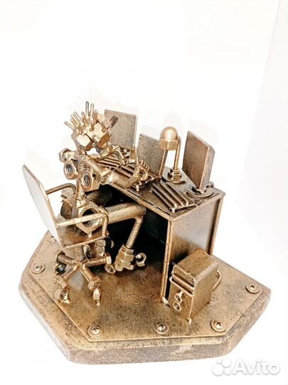 Подарок офисному работнику