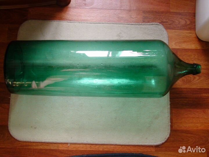 Бутыль 30 литров.царский,состояние