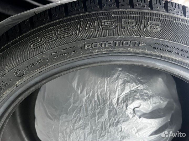 Nokian Tyres Hakkapeliitta R5 235/45 R18