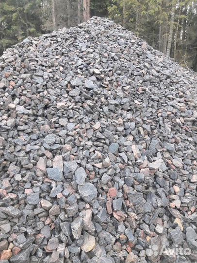 Камень булыжник