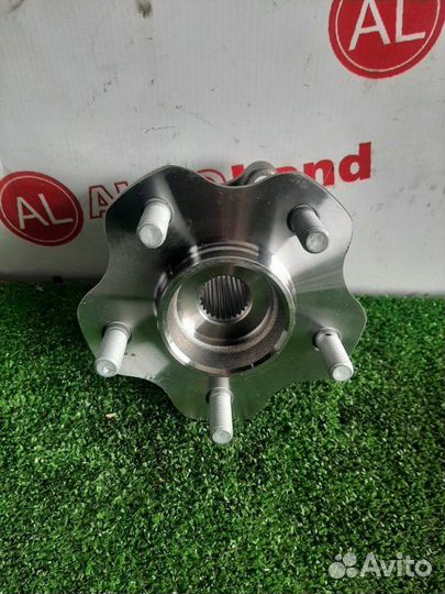 Ступичный узел задний Nissan X-Trail NT31 MR20DE