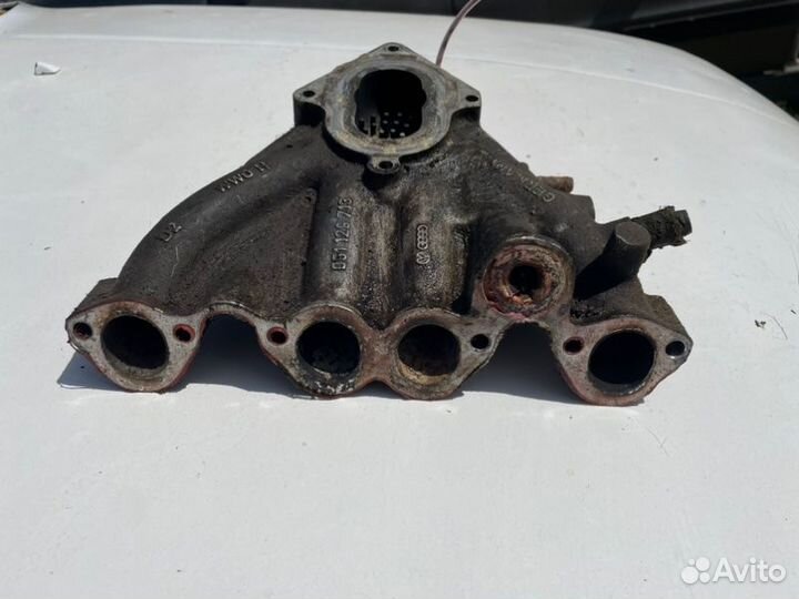 Коллектор впускной Audi 80 B3 RP 1.8 1988