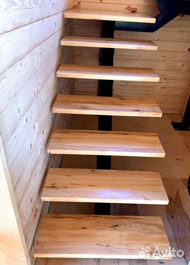 Обшивка ступеней Ясенем