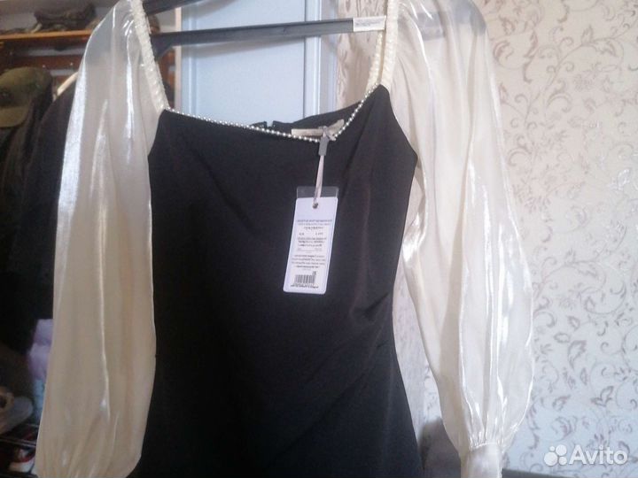 Платье lichi новое