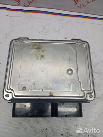 Блок управления двигателем Volkswagen Golf 6