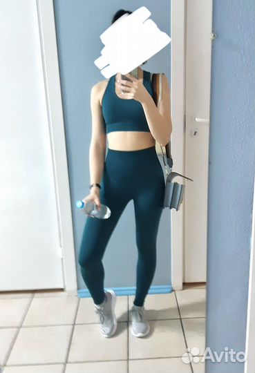 Спортивный костюм женский