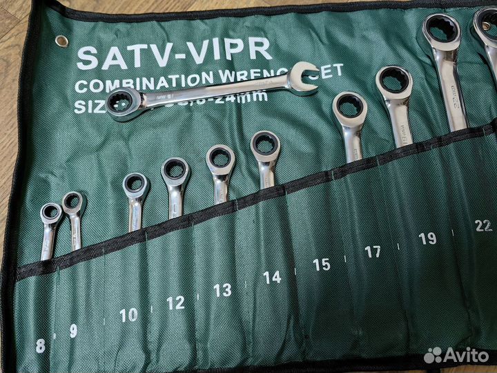 Набор ключей с трещеткой