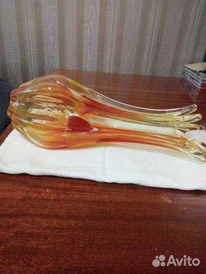 Ваза интерьерная цветное стекло СССР гутная техник