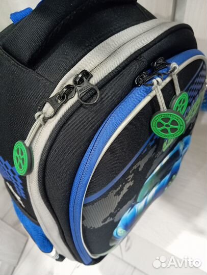 Рюкзак школьный для мальчика grizzly