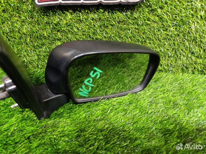 Зеркало бокового вида переднее правое Toyota