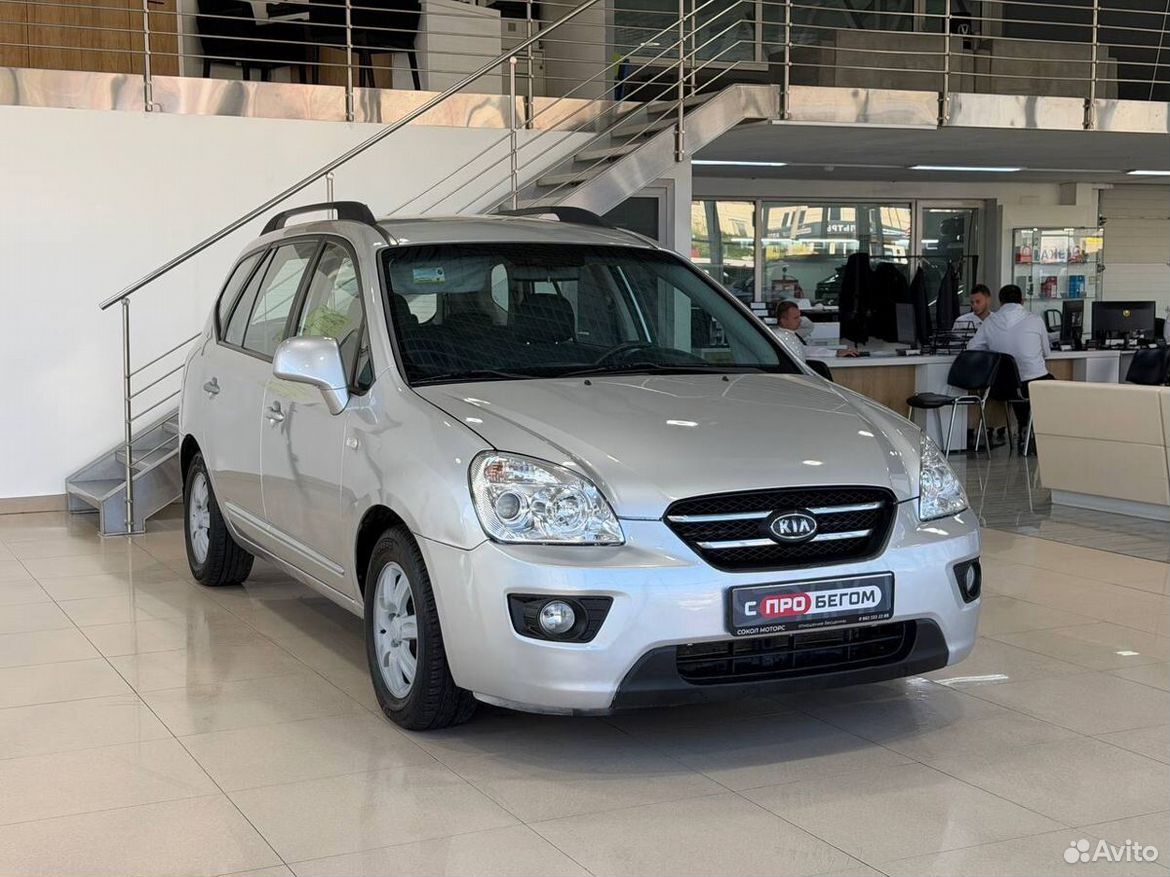 Kia Carens 2.0 AT, 2010, 216 000 км