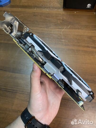 Видеокарта MSI AMD Radeon RX 570 armor 8 gb